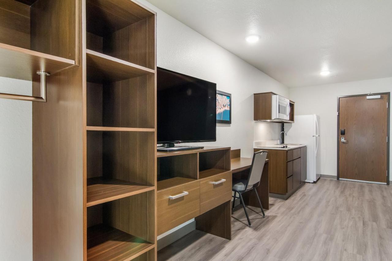 Woodspring Suites East Lansing - University Area Dış mekan fotoğraf