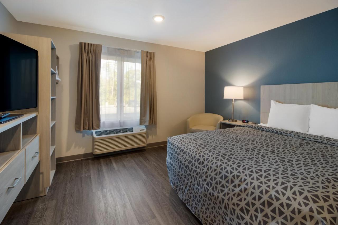 Woodspring Suites East Lansing - University Area Dış mekan fotoğraf