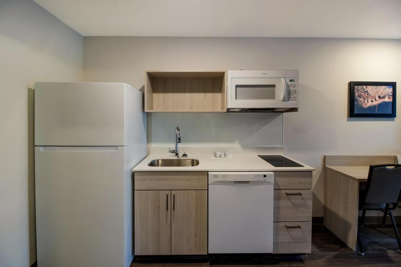 Woodspring Suites East Lansing - University Area Dış mekan fotoğraf